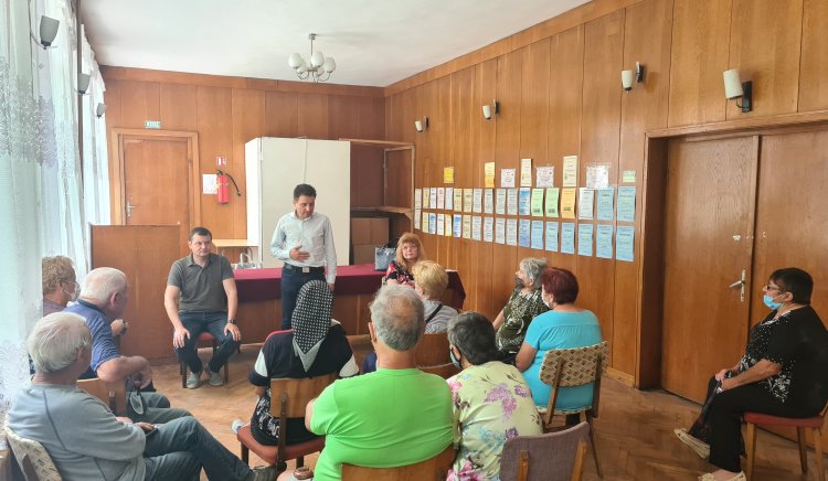 Димитър Данчев в село Ваклино: Да има социален щит за пенсионерите и да им бъде гарантиран достоен живот